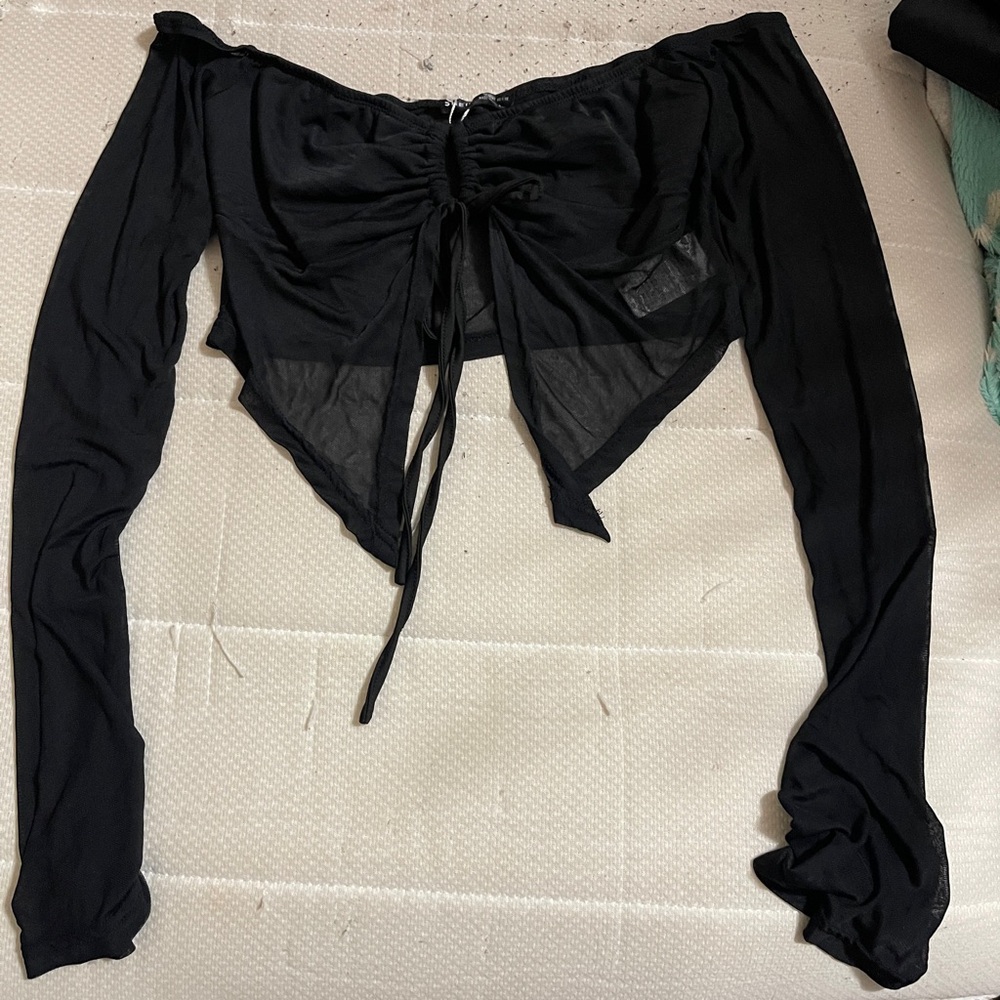 Black Long Sleeve Crop Top